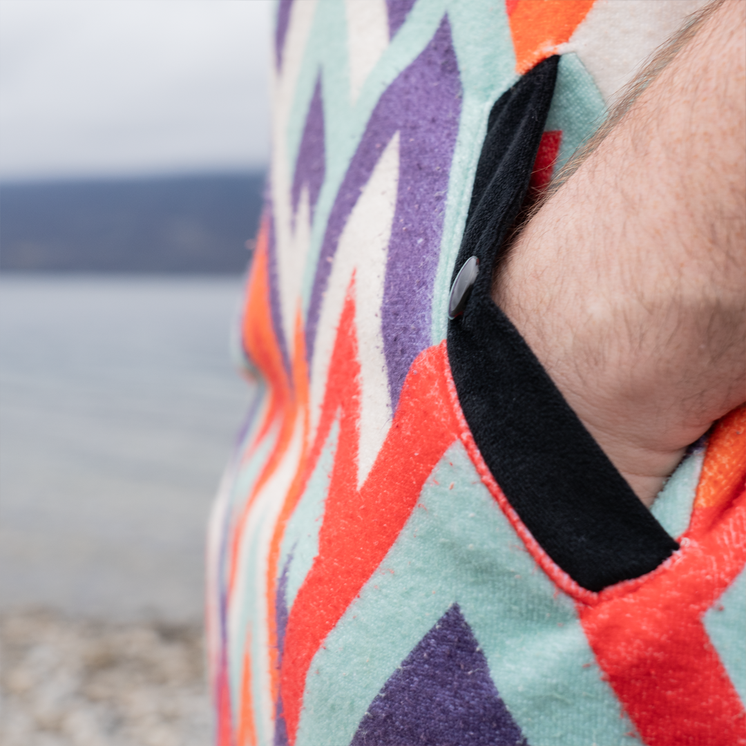 Close up of side pocket on the Flowcho Changing Poncho.